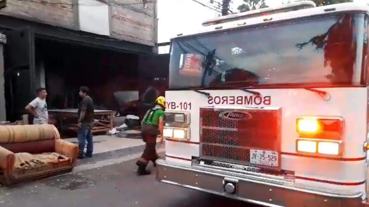 Incendio tapicería Zapopan